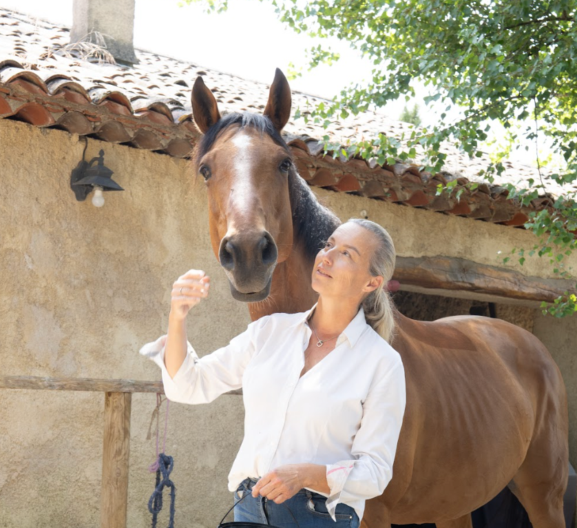 Argile naturelle avec ortie pour le soutien tendineux de votre cheval - NETTLE SHIELD CLAY